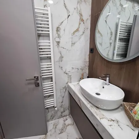 Thanos Apartment Ptolemaida