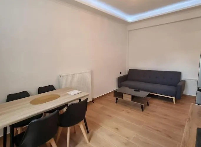 Thanos Appartement