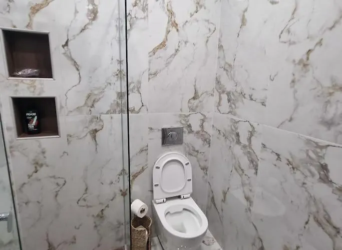 Apartment Thanos *